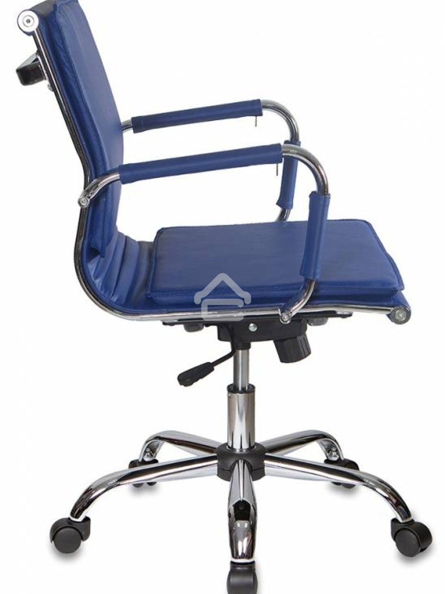 Кресло руководителя Бюрократ CH-993-Low/blue синий, низкая спинка, искусственная кожа, крестовина хромированная
