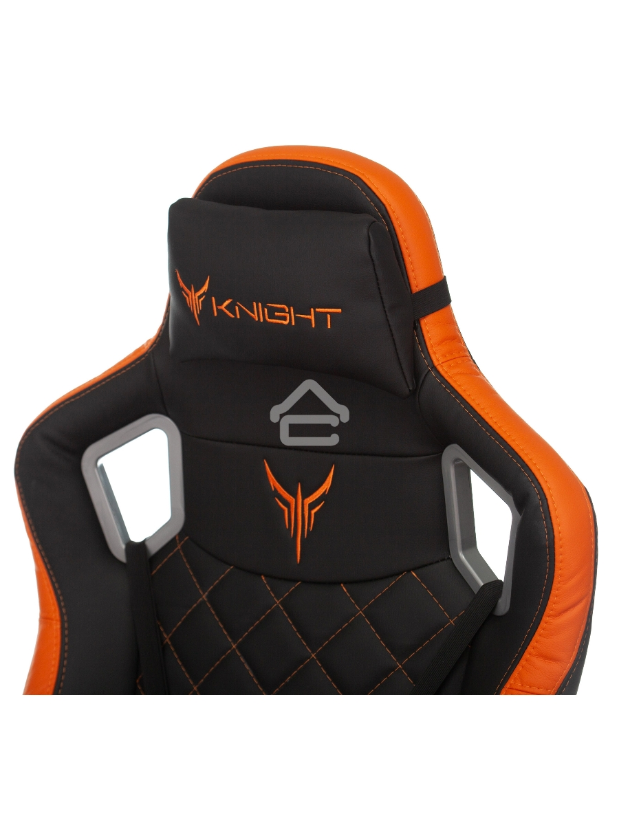 Кресло игровое Knight OUTRIDER черный/оранжевый ромбик эко.кожа с подголов. крестовина металл