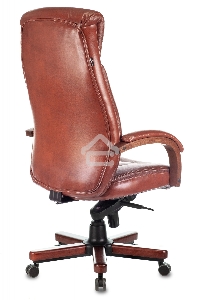 Кресло руководителя Бюрократ T-9922WALNUT светло-коричневый Leather Eichel, кожа, крестовина дерево