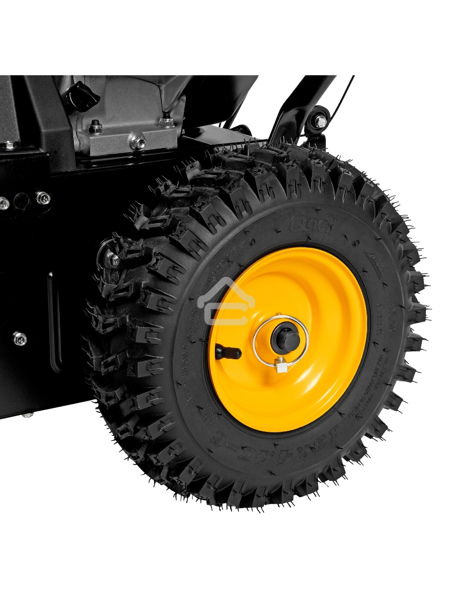 Бензиновая снегоуборочная машина SBM 610, 212cc, ручной старт, фара Denzel
