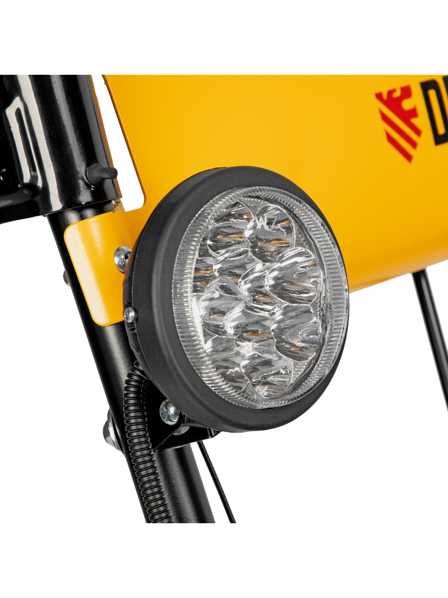 Бензиновая снегоуборочная машина SBM 610, 212cc, ручной старт, фара Denzel