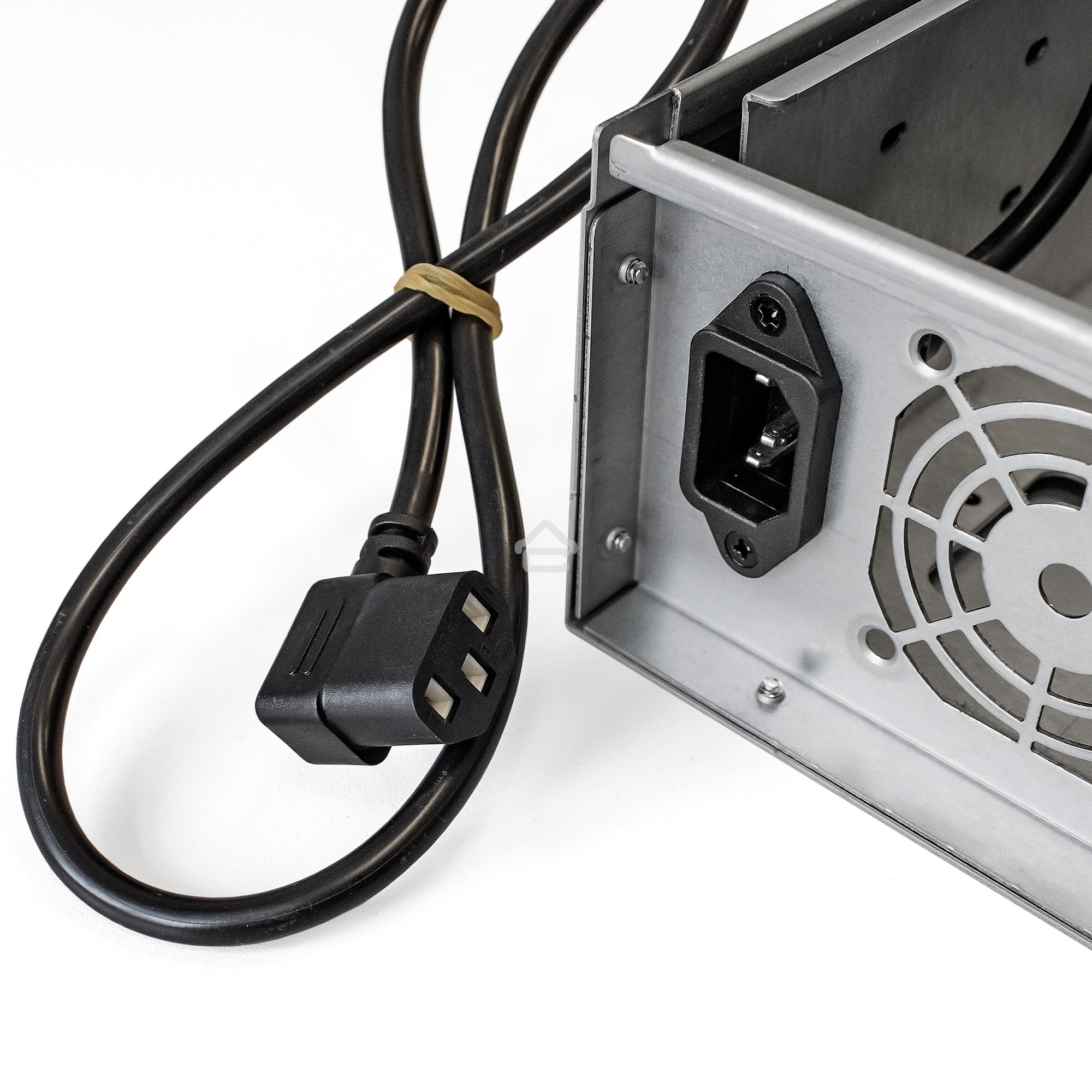 Серверный корпус ExeGate Pro 2U650-08 (RM 19