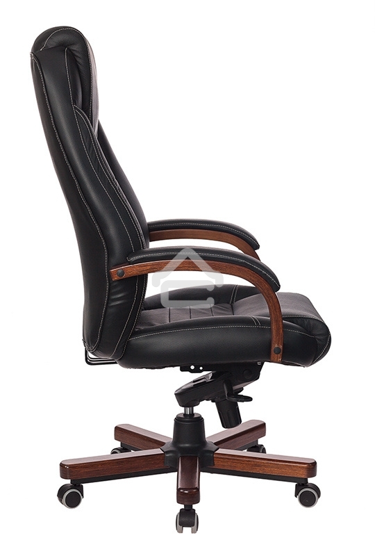 Кресло руководителя Бюрократ T-9923WALNUT/BLACK черный, кожа, крестовина дерево