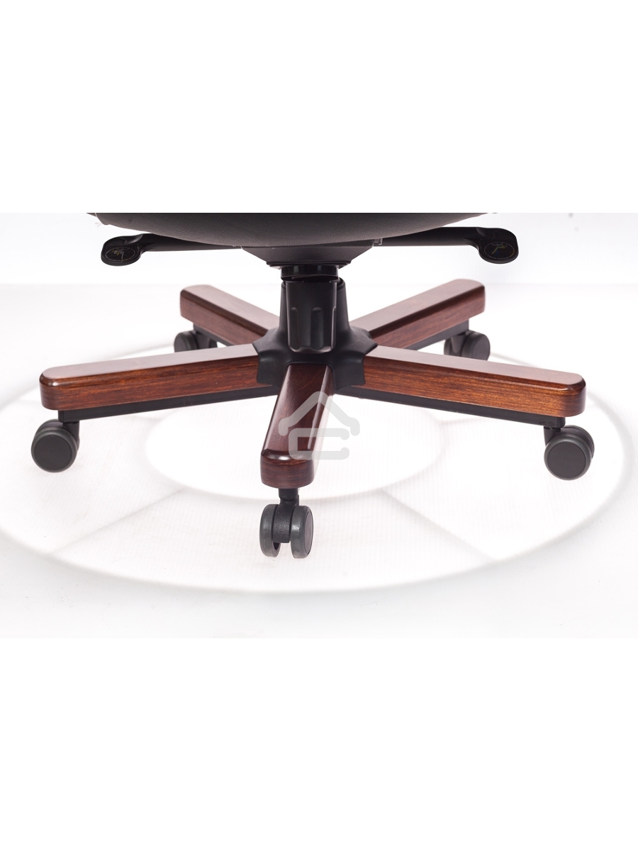 Кресло руководителя Бюрократ T-9923WALNUT/BLACK черный, кожа, крестовина дерево