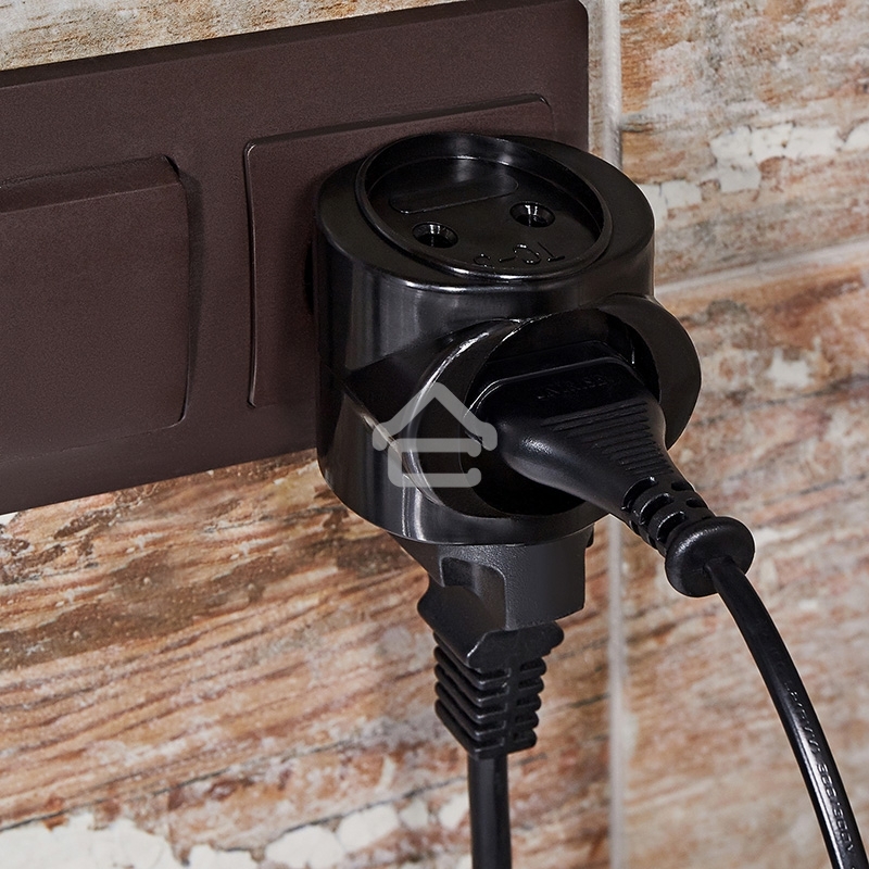 Тройник электрический Rexant биметалл 220 В 6 А черный