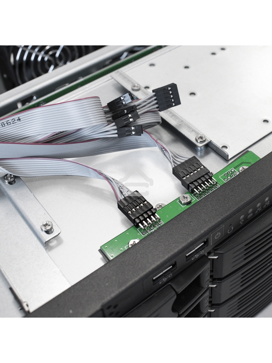 Серверный корпус ExeGate Pro EX281301RUS 3U660-HS16 <RM 19
