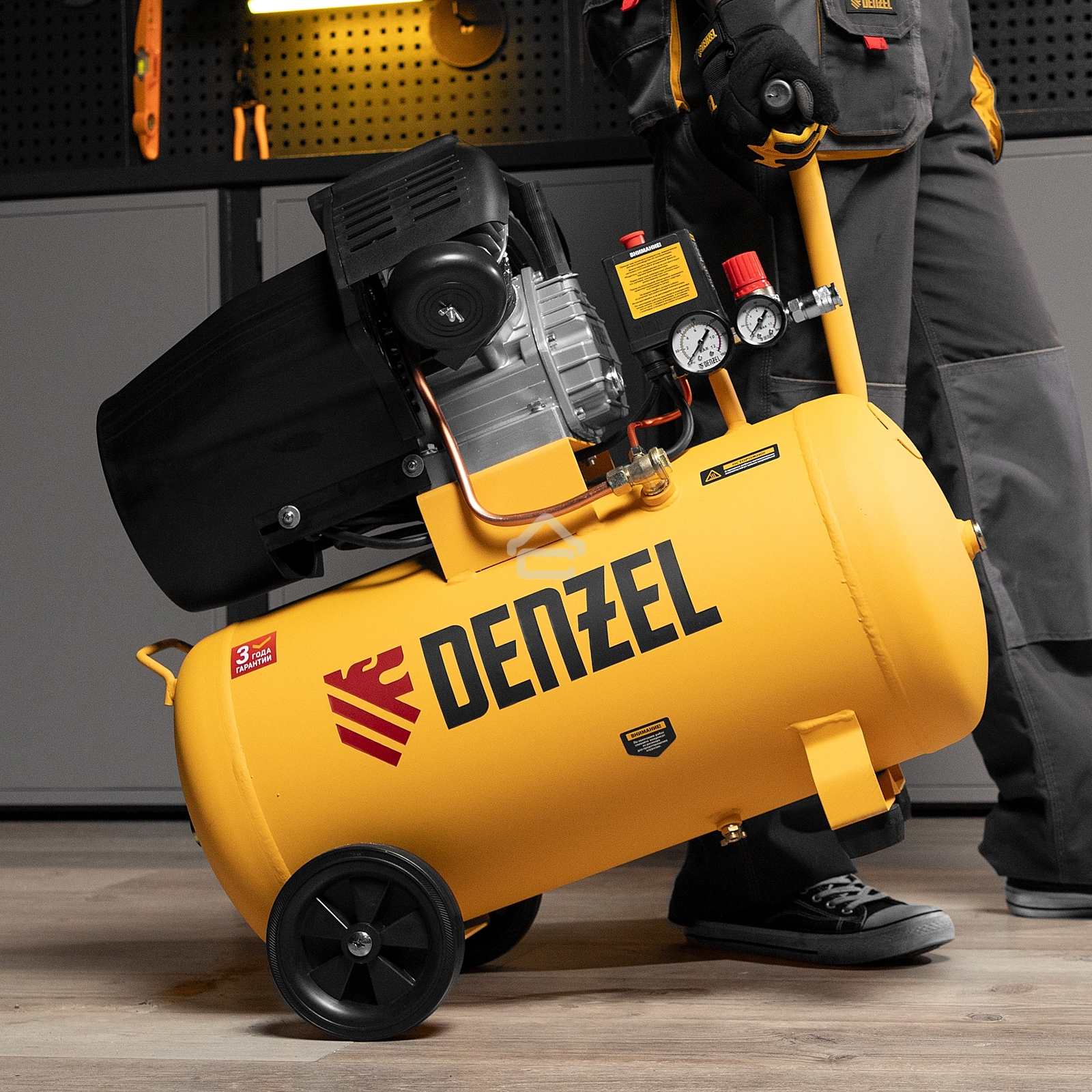 Компрессор воздушный Denzel прям. привод DCV1800/50, 1,8 кВт, 50 л, 320 л/мин