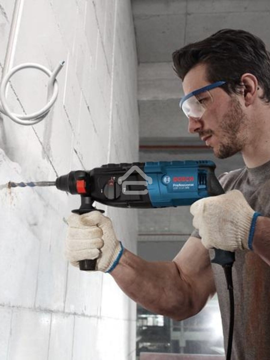 Перфоратор Bosch GBH 2-24 DRE патрон:SDS-plus уд.:2.7Дж 790Вт (кейс в комплекте)