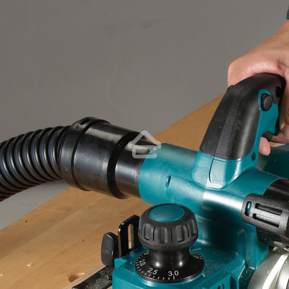 Рубанок Makita DKP181Z 82мм 12000об/мин