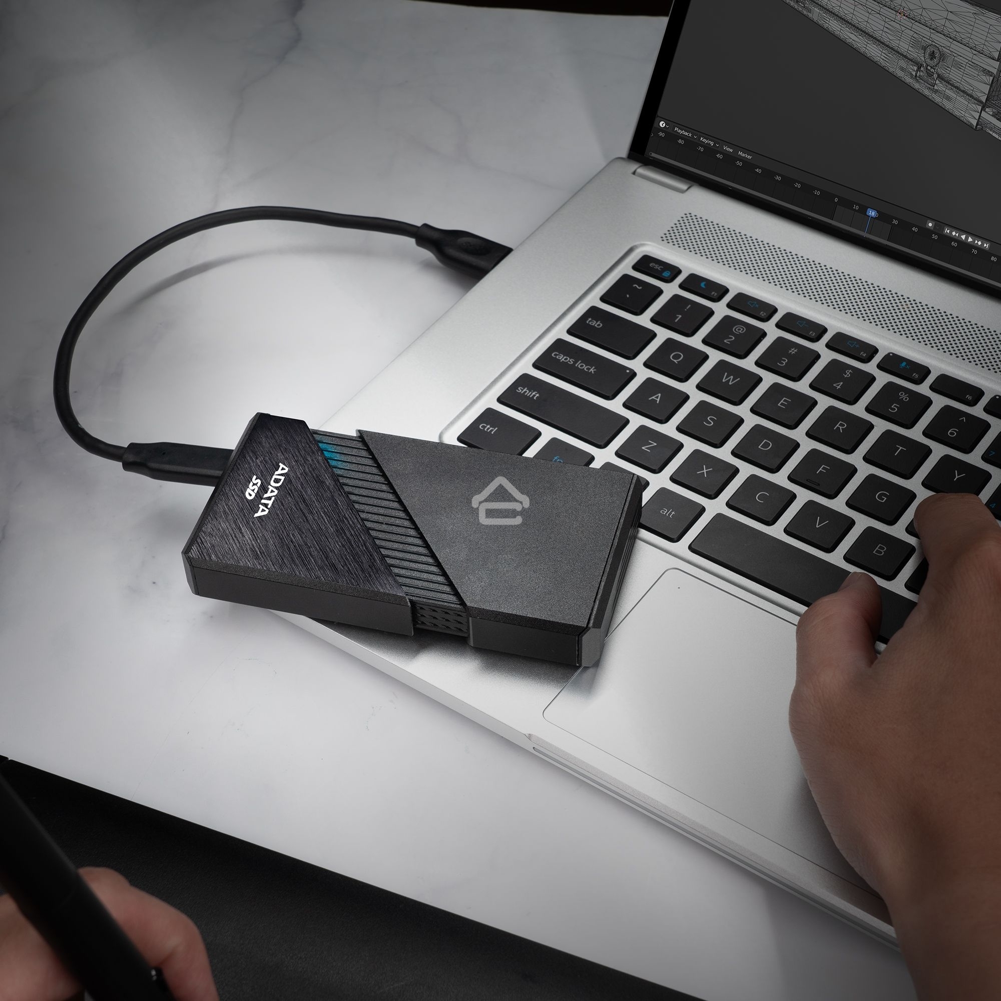 Накопитель SSD USB-C 2TB EXT. черный SE920-2TCBK ADATA