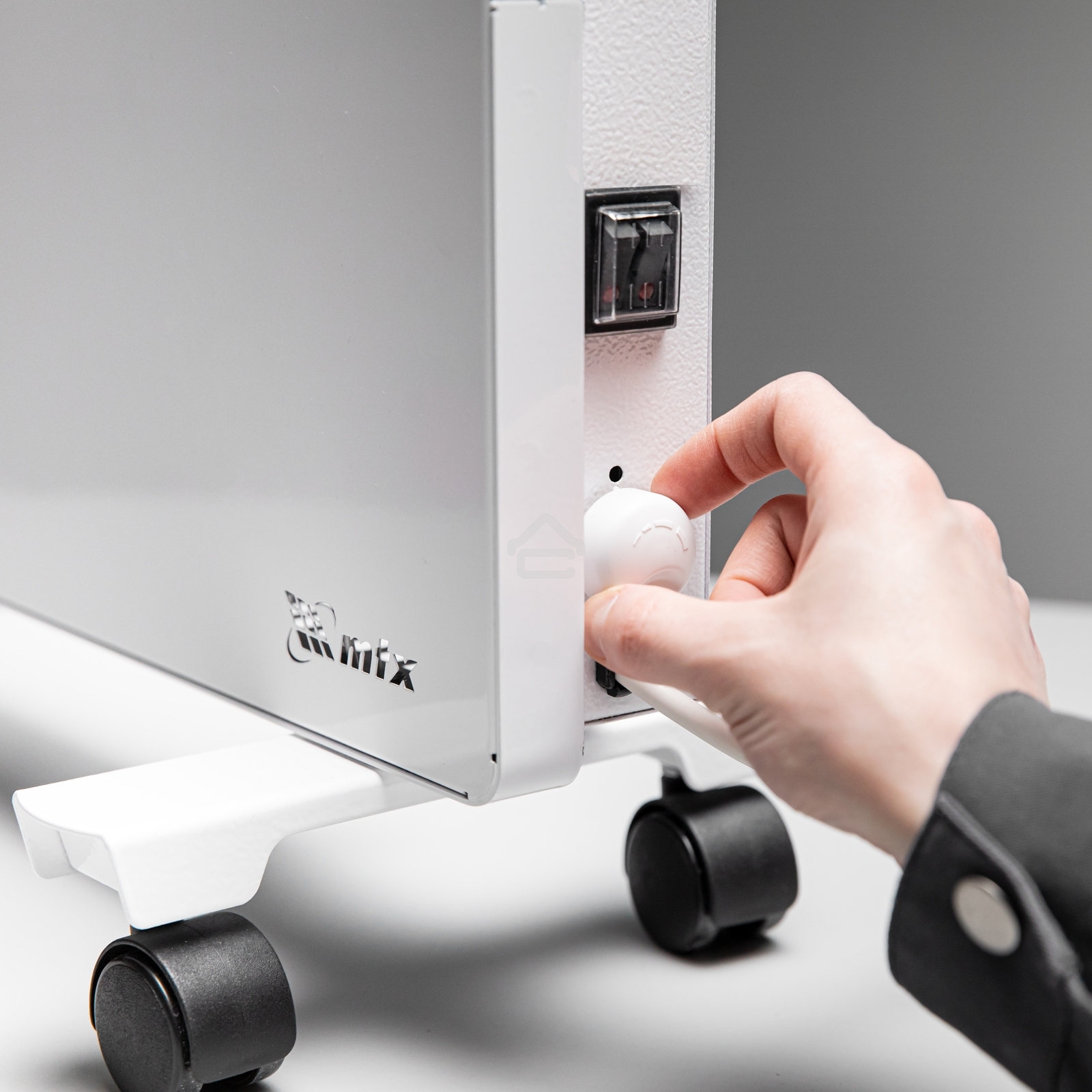 Конвектор электрический MTX КМ-1500.2 белый, 1500 Вт, 20 м2, термостат