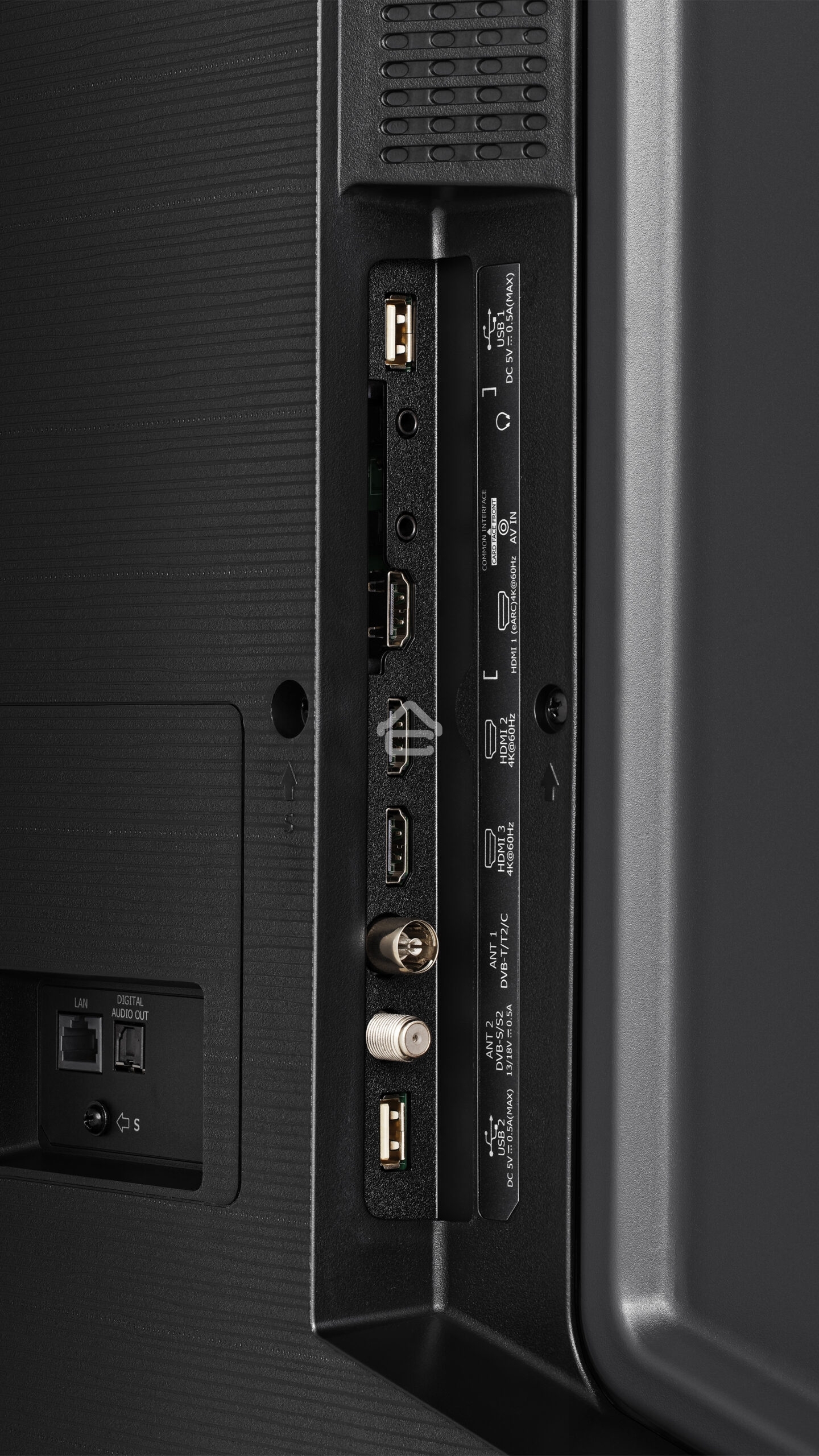 Телевизор Hisense 65