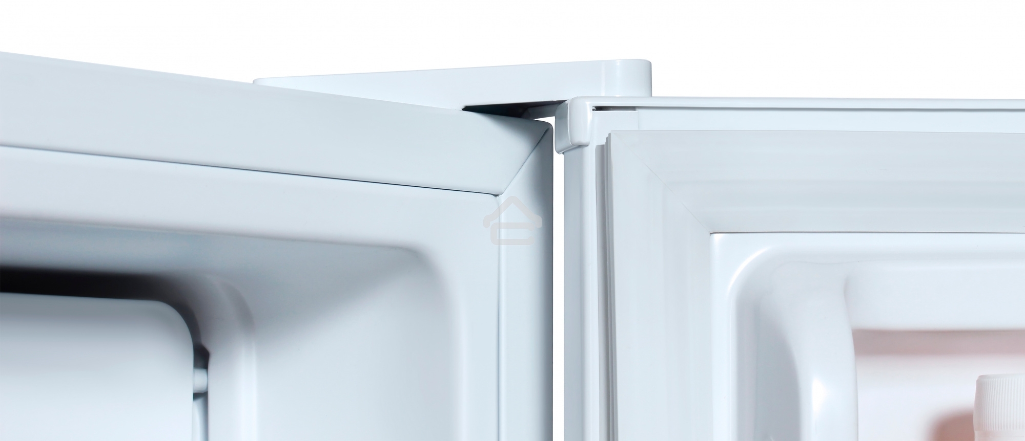 Холодильник Hyundai CO1003 белый однокамерный 93л