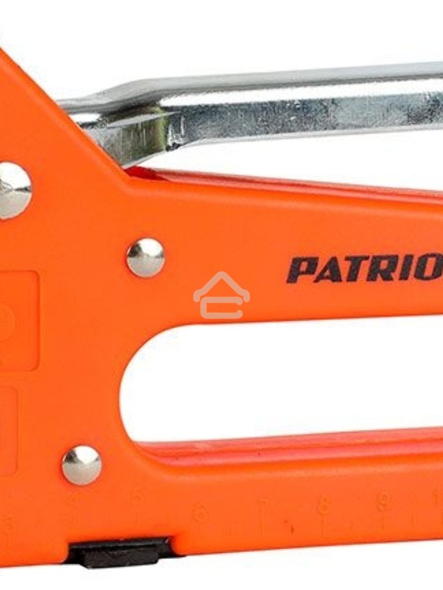 Степлер PATRIOT SPQ-113, пластиковый корпус, скобы тип 53 (4-8мм), 100 скоб в комплекте