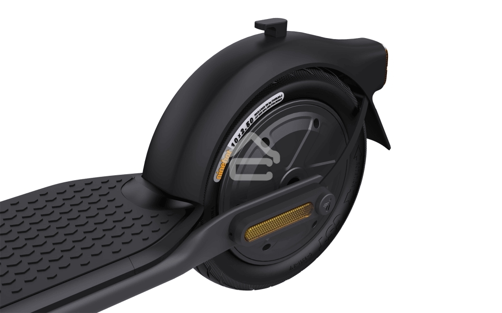 Электросамокат Ninebot KickScooter F2 PLUS