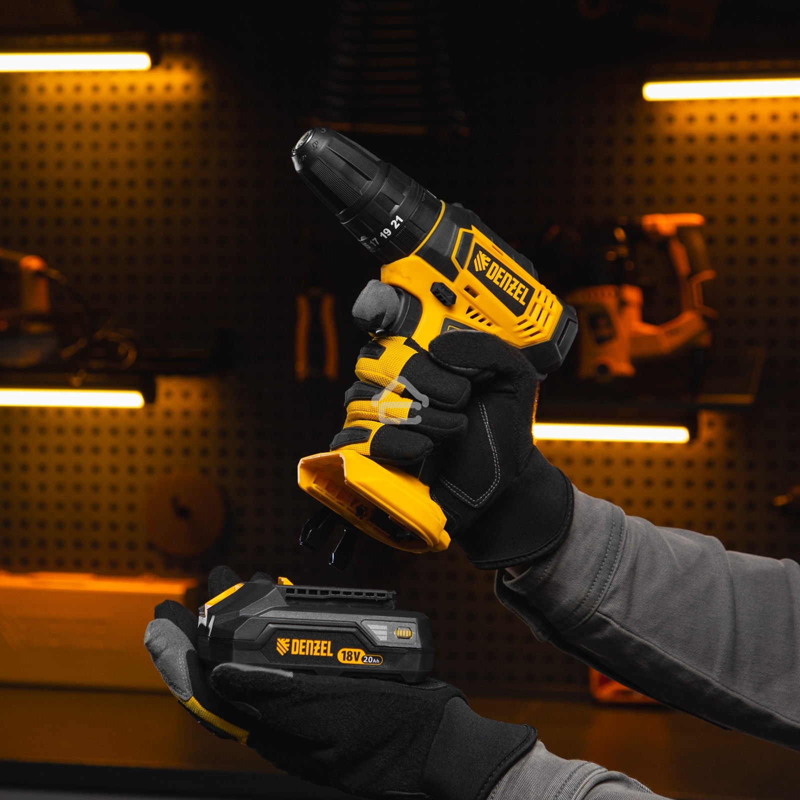 Дрель-шуруповерт аккумуляторная Denzel CID-18-0, 18В, Без АКБ и ЗУ, Ударная, Кейс