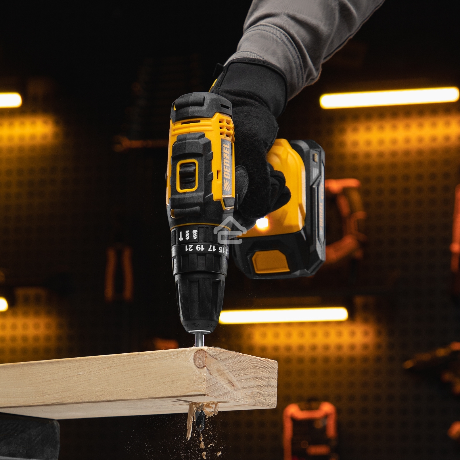 Дрель-шуруповерт аккумуляторная Denzel CID-18-0, 18В, Без АКБ и ЗУ, Ударная, Кейс