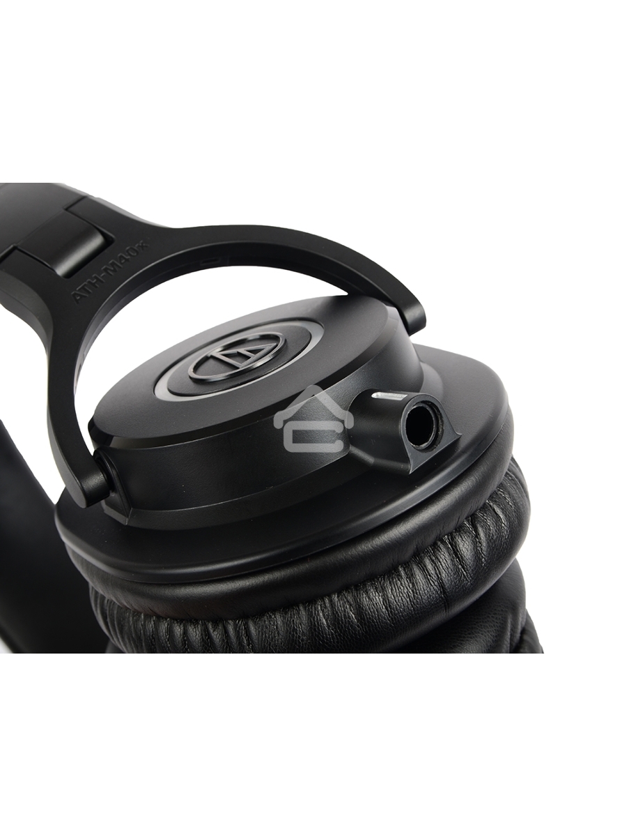 Наушники Audio-Technica ATH-M40X черный