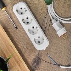 Колодка 4 гнезда c заземлением Rexant