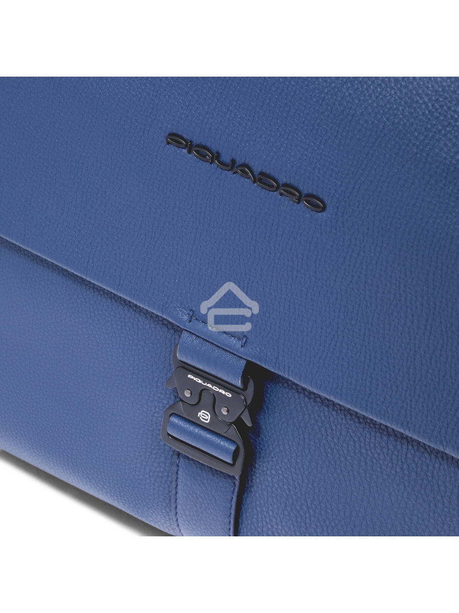 Деловая сумка Piquadro Than CA4021S135/BLU с отделением для ноутбука синий натур.кожа