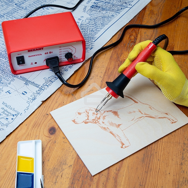 Универсальный выжигательный прибор Rexant с функцией термоконтроля 220V/40W