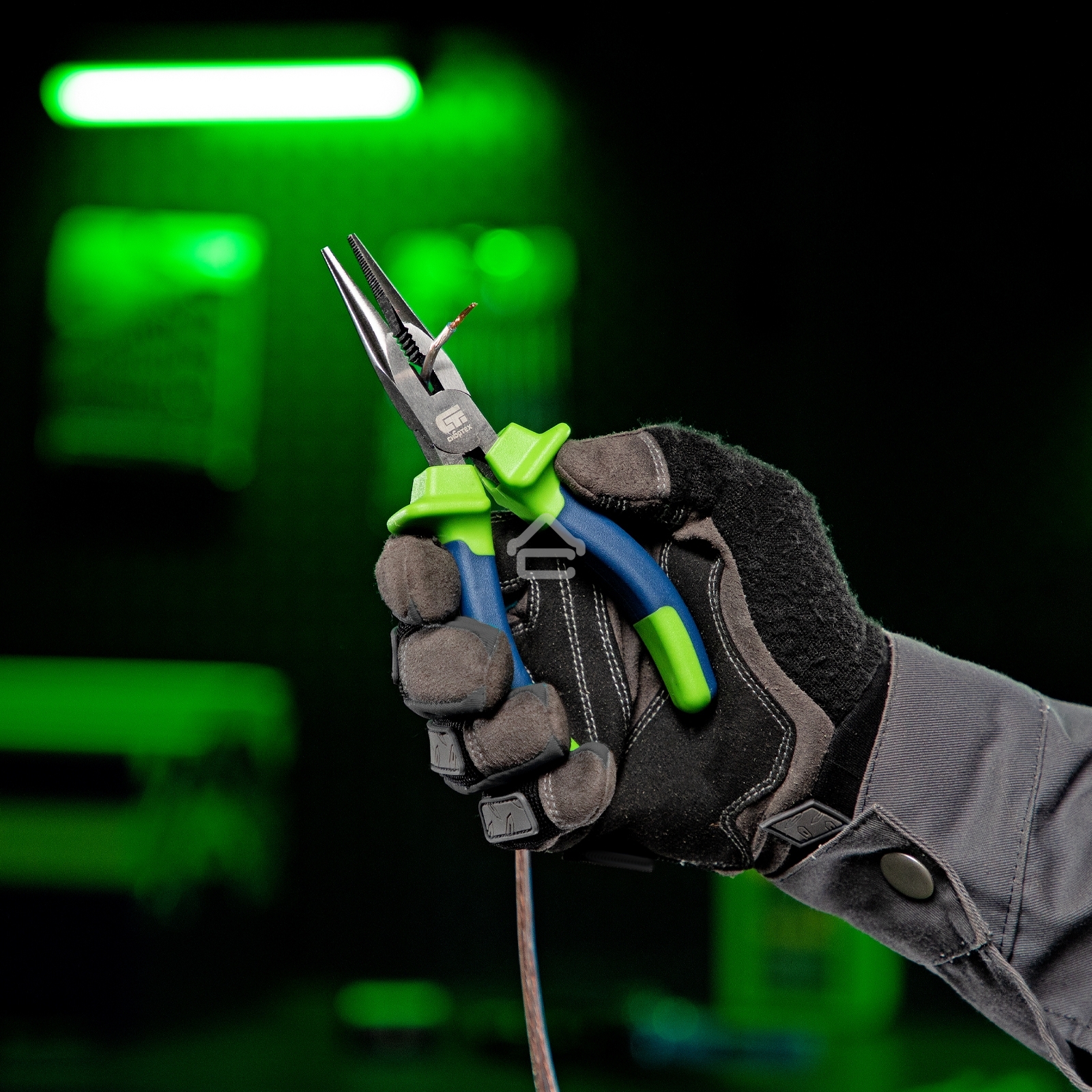 Длинногубцы Сибртех прямые,160 мм, двухкомпонентные рукоятки