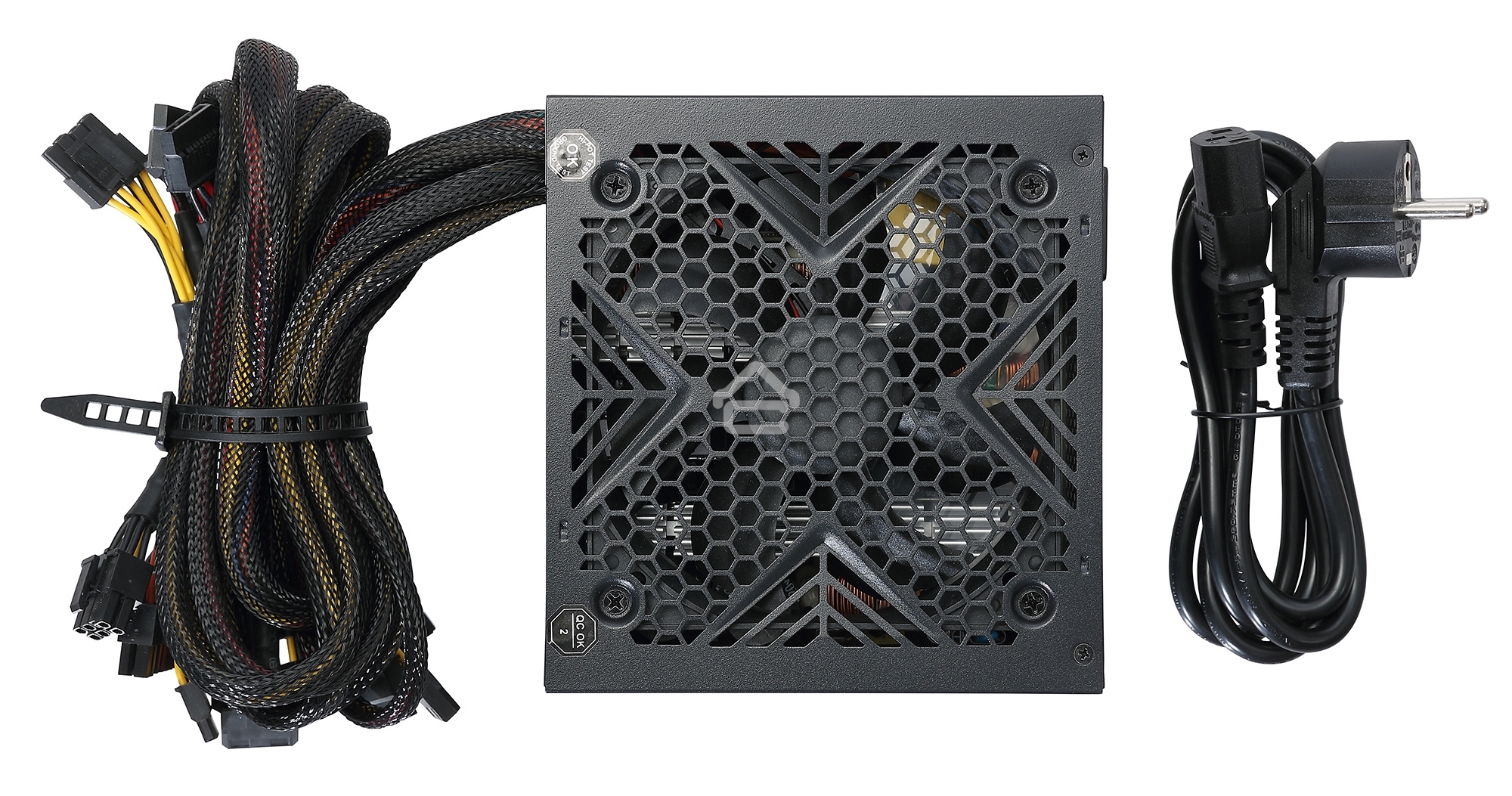 Блок питания Aerocool/Formula ATX 750W MONZA VL-750APB-85 80+ bronze (24+4+4pin) APFC 120мм fan 7xSATA RTL