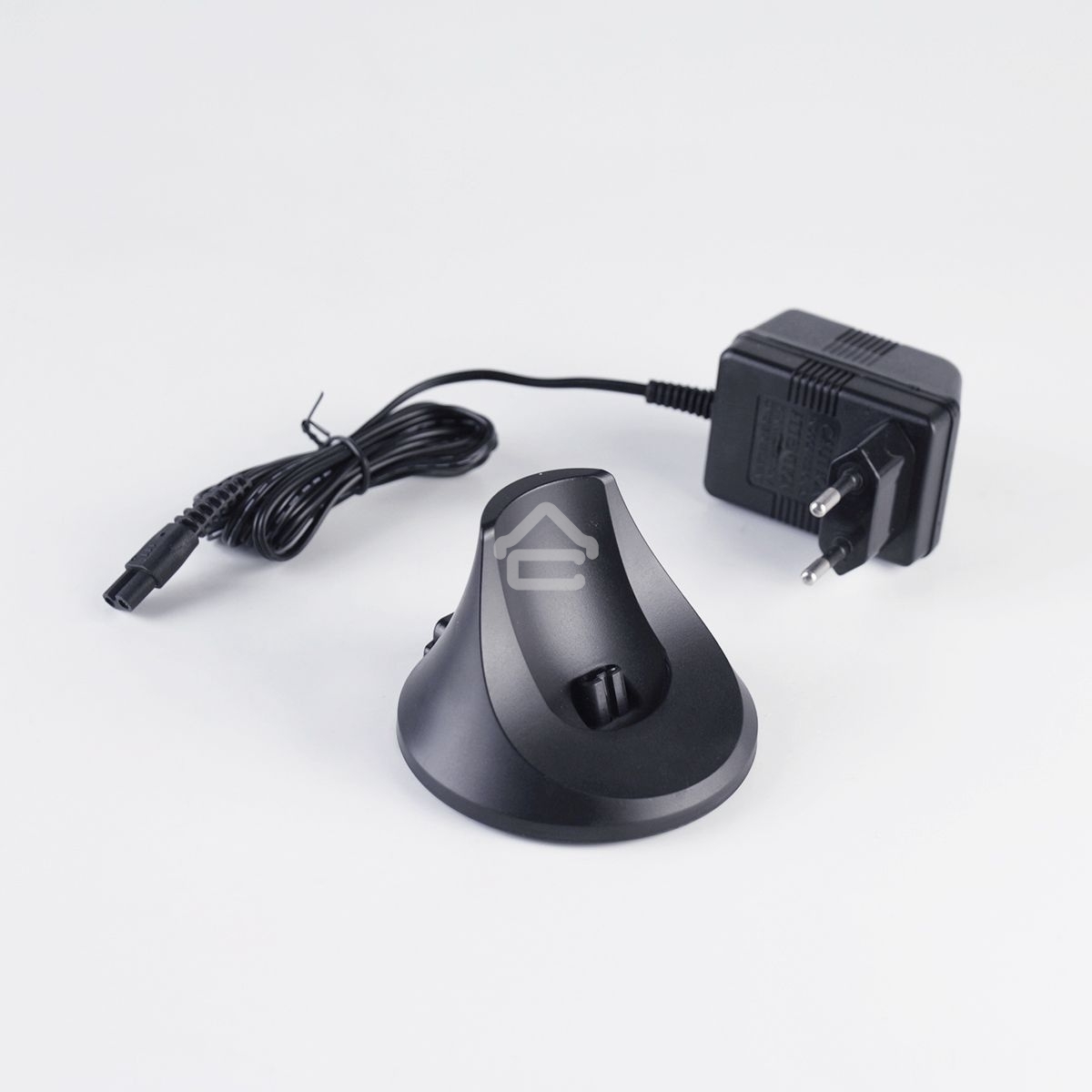 Набор для стрижки Galaxy Line GL 4155, черный с серебристым, лезвия из японской нержавеющей стали, индикатор работы и заряда, время непрерывной работы 45 мин, 4 насадки–расчески (3, 6, 9, 12 мм), эргономичный дизайн