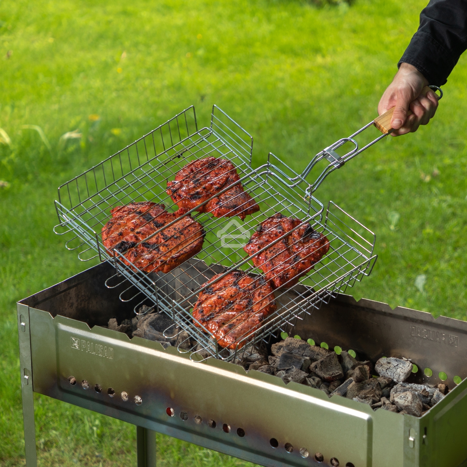 Решетка-гриль Sparta 300х400х65 мм, объемная хромированная