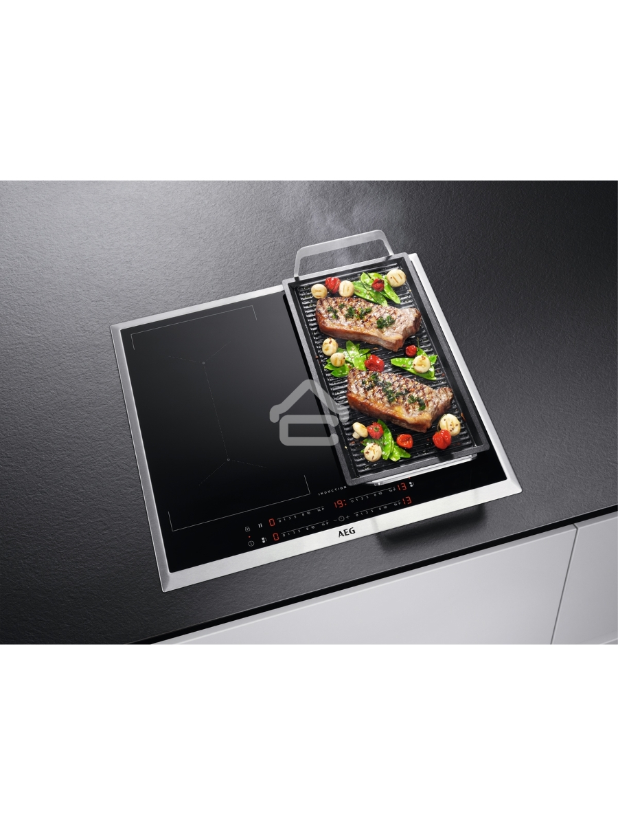 Индукционная варочная панель AEG IKE64450XB
