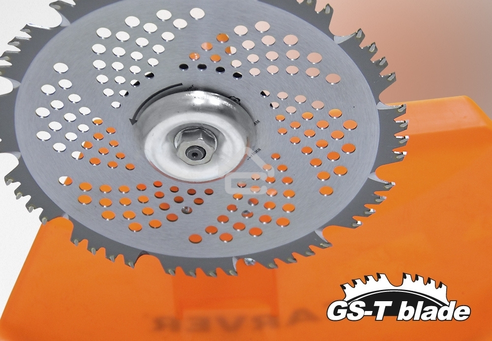 Мотокоса CARVER GBC-052M 1500Вт 2х-тактный 52см3 1л нож 230мм леска2.4мм