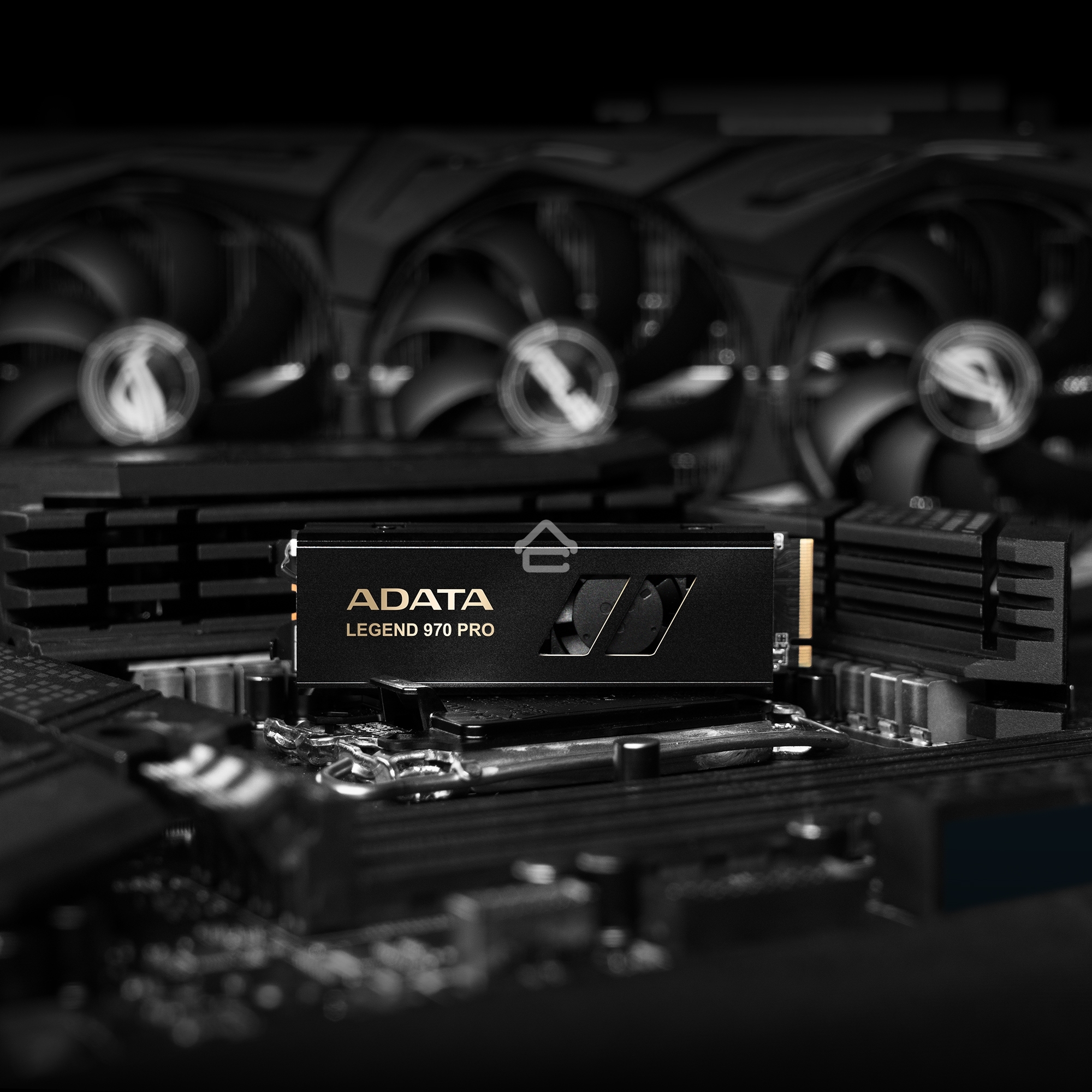 Накопитель SSD ADATA Legend 970 Pro, 1000 Гб, M.2 2280, PCIe 5.0 x4, NVMe 2.0, 3D TLC, R/W 13000/5800 МБ/сек, радиатор с вентилятором