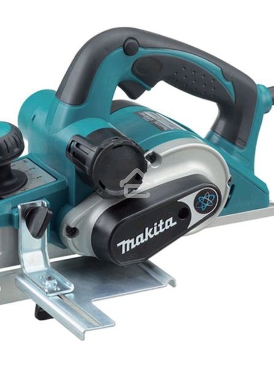 Рубанок Makita KP0810 Рубанок,{850Вт,16000об\м,ширина-82мм,глуб-4мм,3.2кг,кор,парал упор}