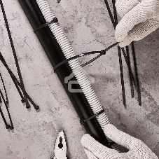 Хомут-стяжкa нейлоновая с тройным замком Rexant 300x4,8 мм, черная, упаковка 100 шт.