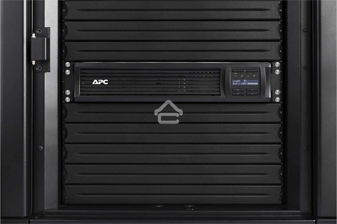 Источник бесперебойного питания APC Smart-UPS SMT1000RMI2UC 700Вт 1000ВА черный