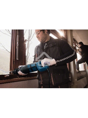 Пила лезвийная Bosch GSA 1300 PCE[060164E200]{1300 Вт, 250мм по дереву, раб.ход19мм, 0-2800об/мин, 4кг, кейс}